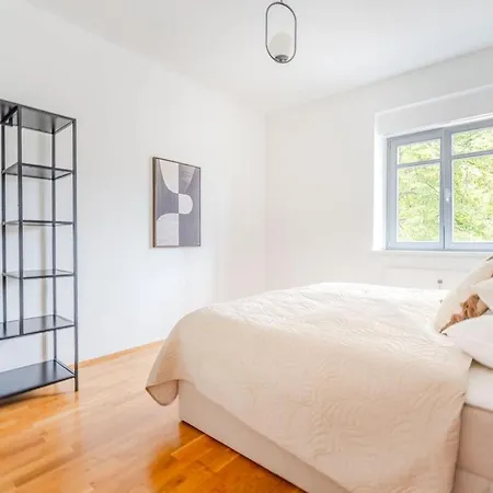 Daire Hakuna Loft - Urban Hideaway *